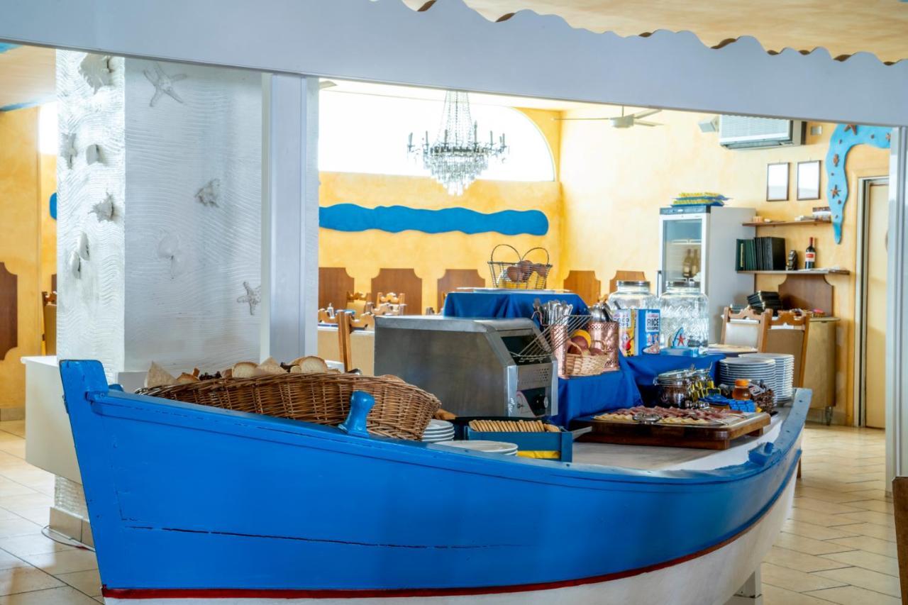 Hotel Giorgetti Orange Bellaria-Igea Marina Exteriör bild