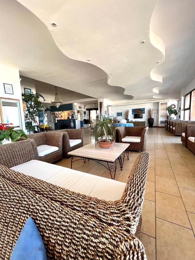 Hotel Giorgetti Orange Bellaria-Igea Marina Exteriör bild