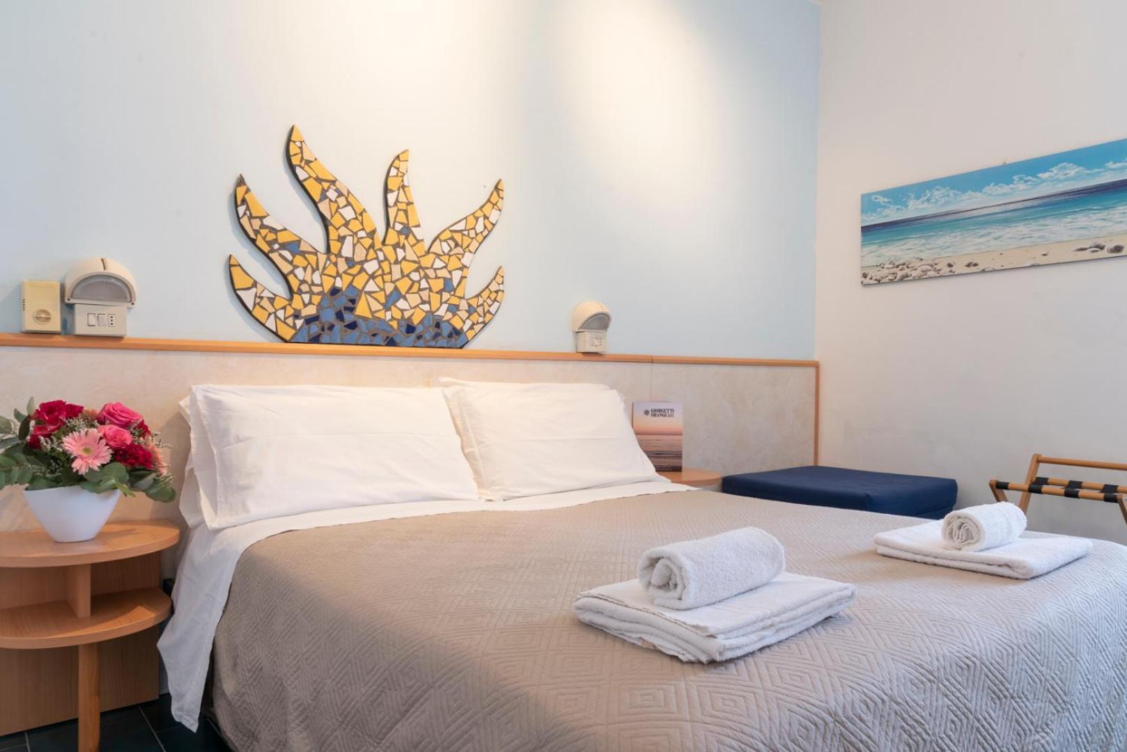 Hotel Giorgetti Orange Bellaria-Igea Marina Exteriör bild