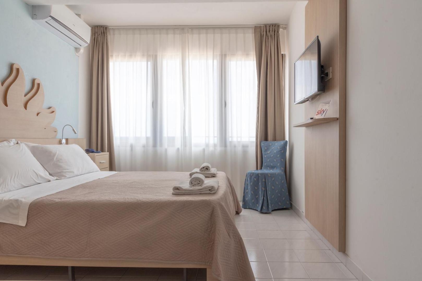 Hotel Giorgetti Orange Bellaria-Igea Marina Exteriör bild