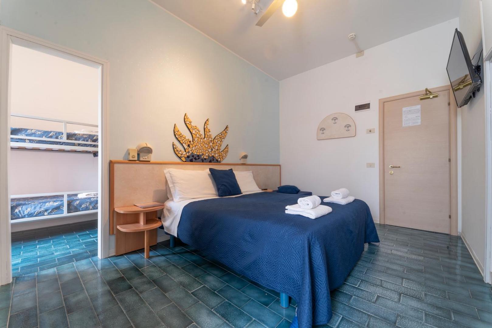 Hotel Giorgetti Orange Bellaria-Igea Marina Exteriör bild
